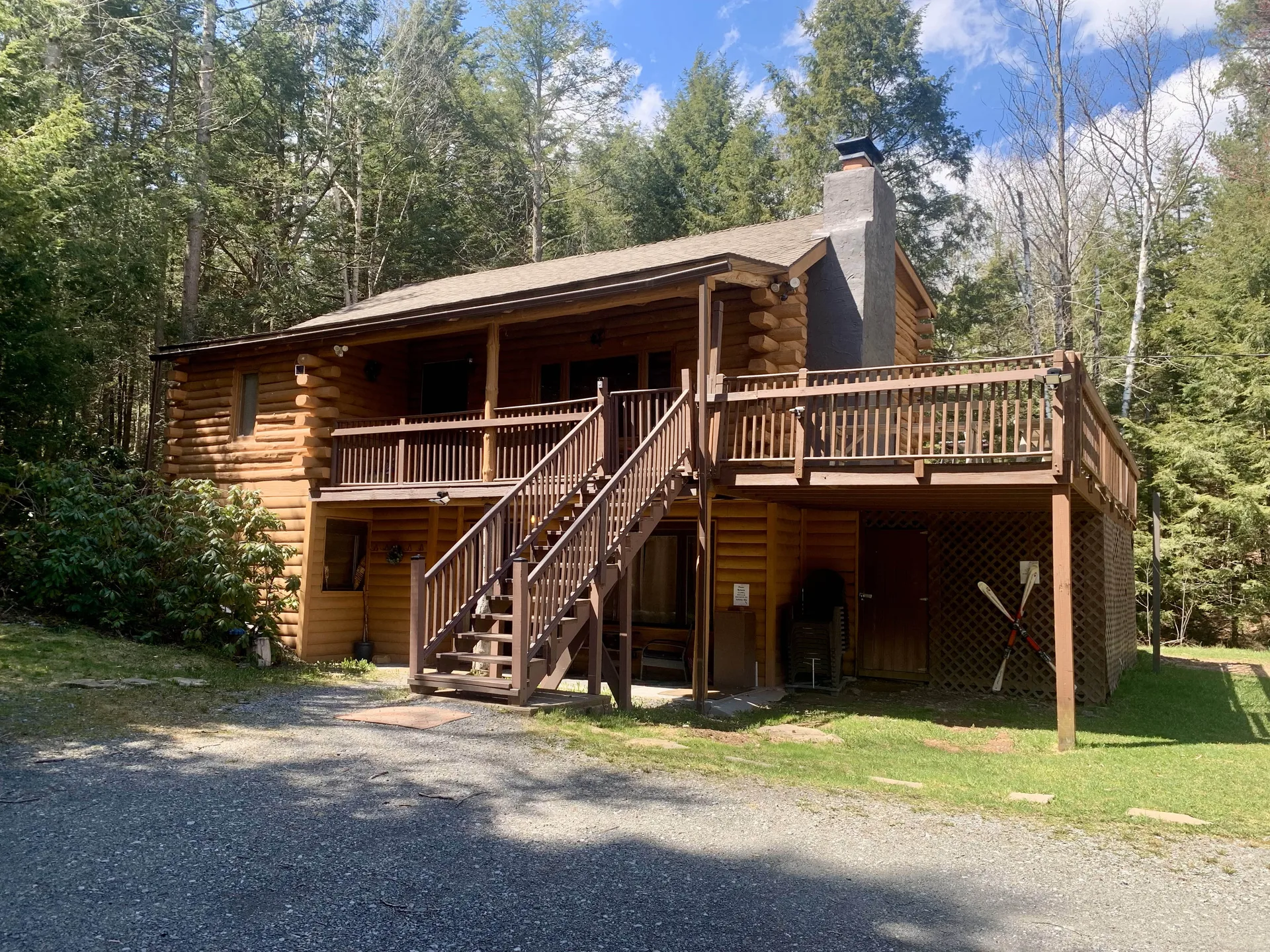 Front cabin - Pine Creek Cabin
